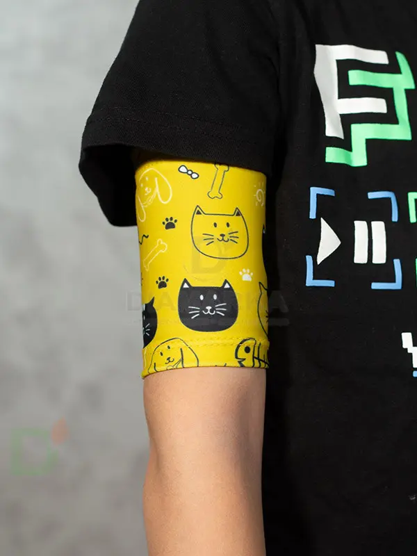 Повязка для сенсора на руку Insula Чёрные коты